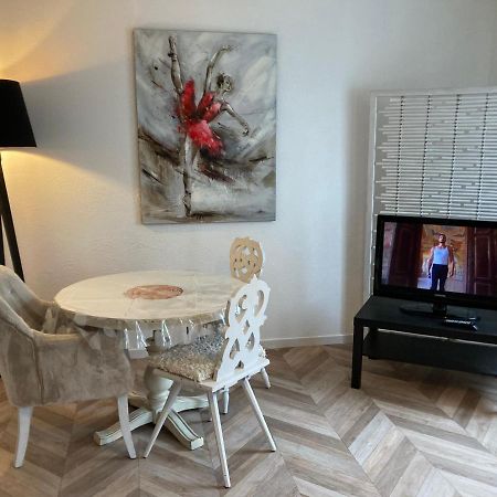 Suzanne Strasbourg Apartamento Exterior foto