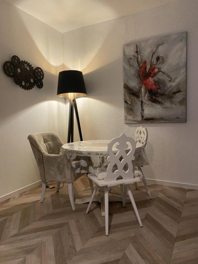 Suzanne Strasbourg Apartamento Exterior foto
