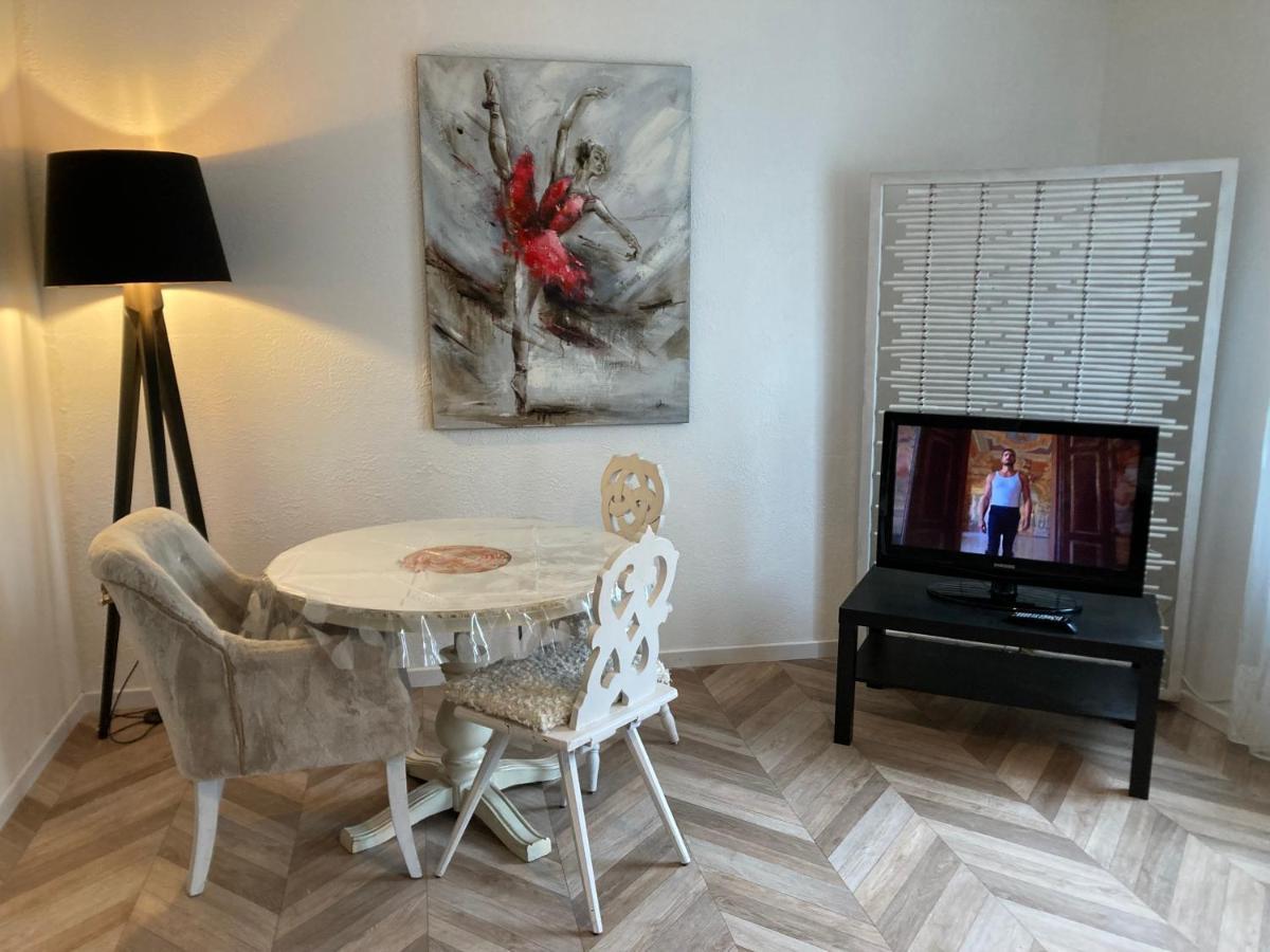 Suzanne Strasbourg Apartamento Exterior foto